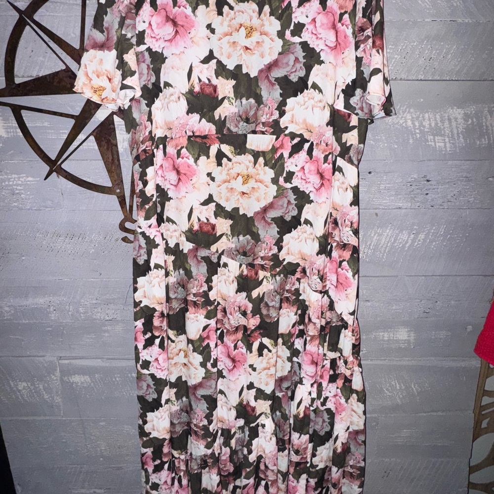 Chico’s Black Label Floral Maxi Dress - Picture 2 of 5